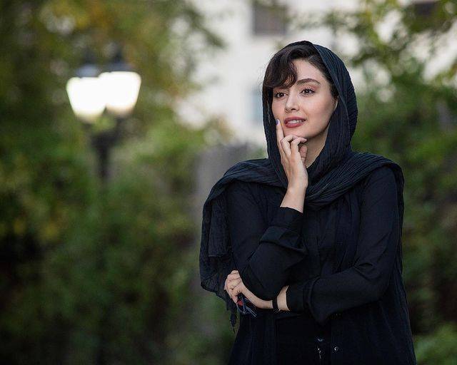 مروری بر کارنامه هنری دیبا زاهدی