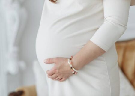 سوزش سردل در حاملگی یعنی بچه پرمو؟